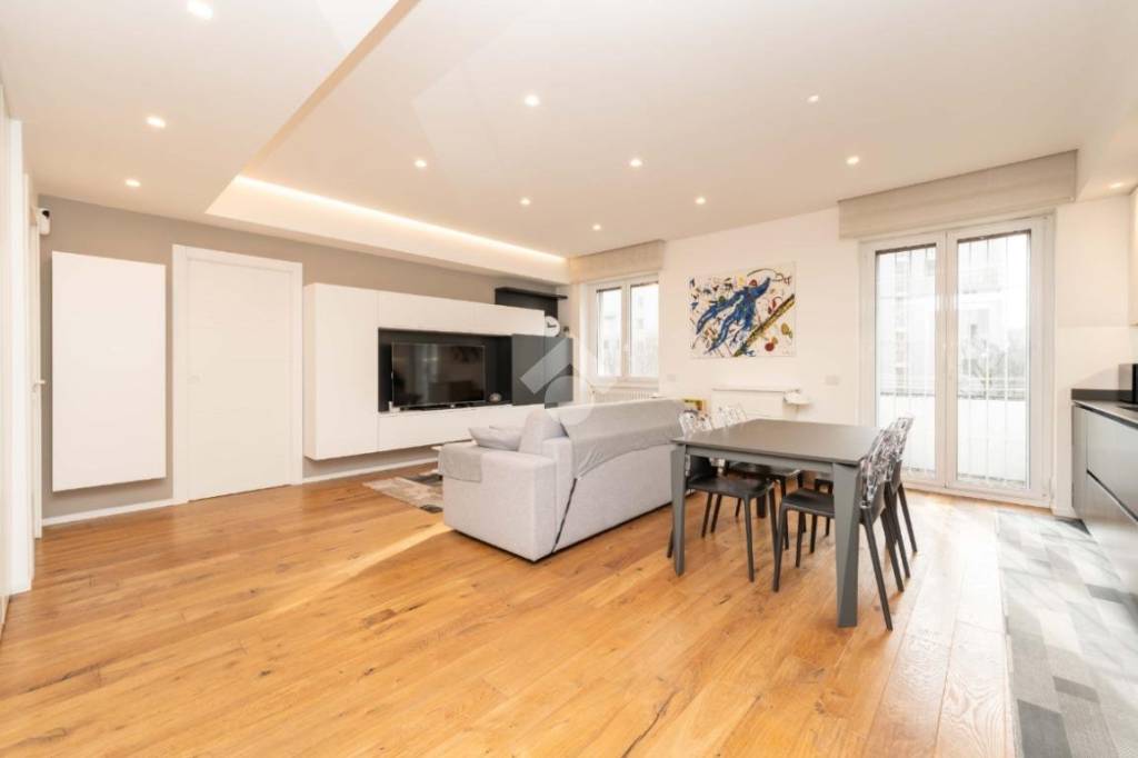 appartamento in vendita a Milano