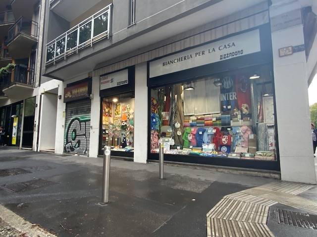 negozio in vendita a Milano in zona Porta Venezia