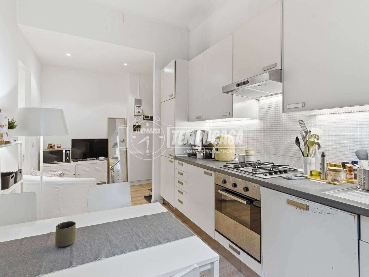 appartamento in vendita a Milano in zona Cinque Giornate