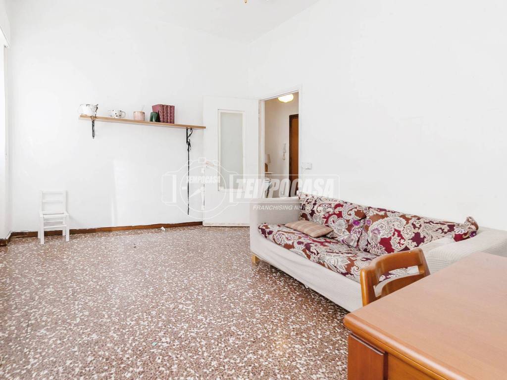 appartamento in vendita a Milano in zona Dergano