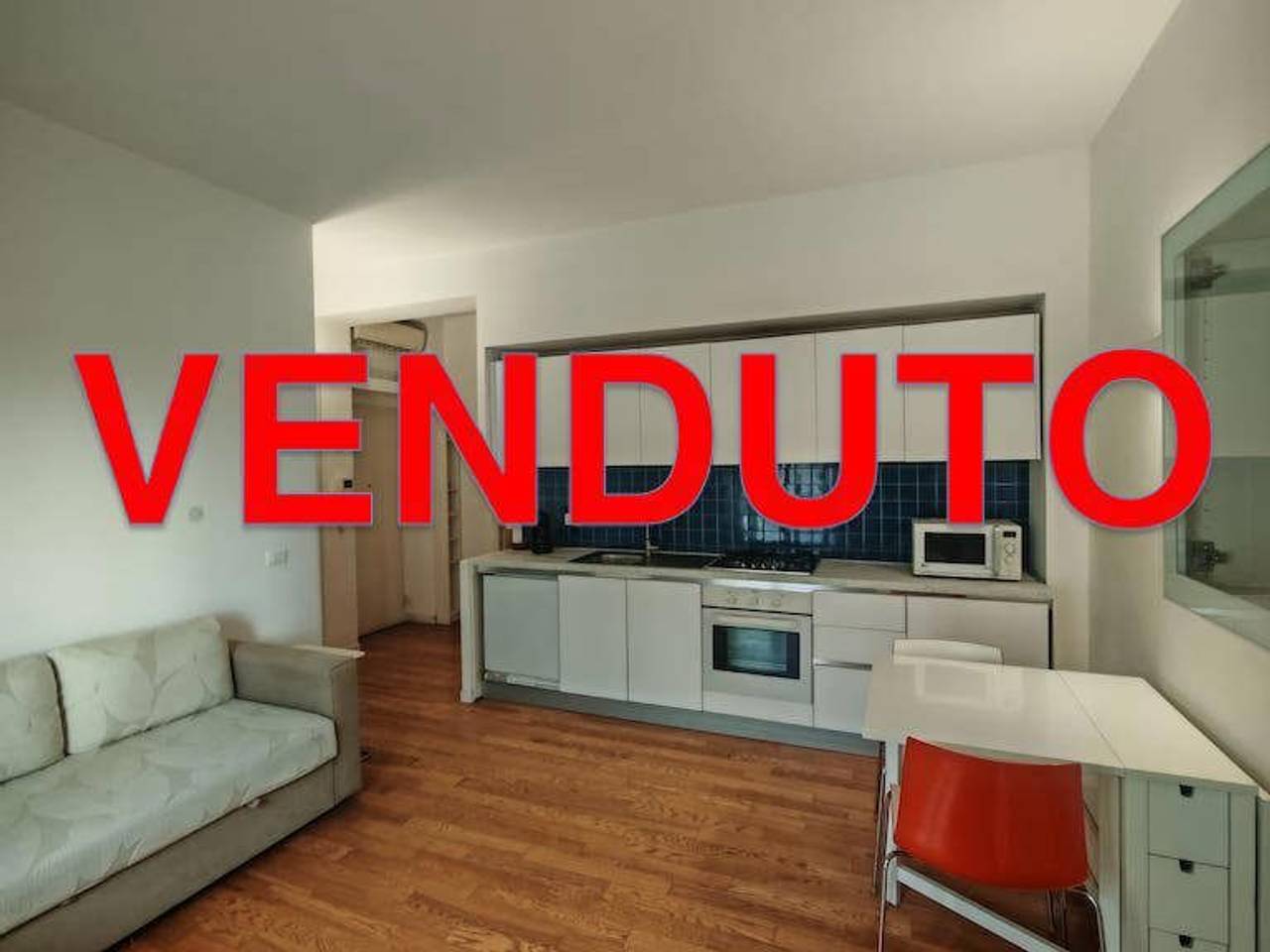 appartamento in vendita a Milano in zona Solari