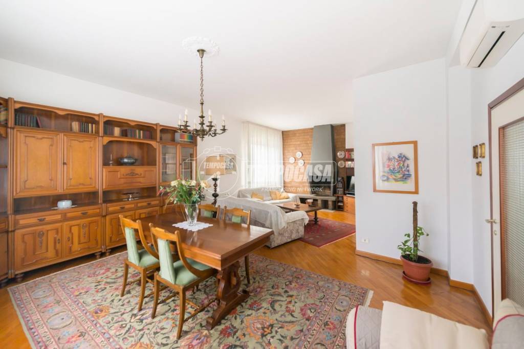 appartamento in vendita a Milano in zona Precotto