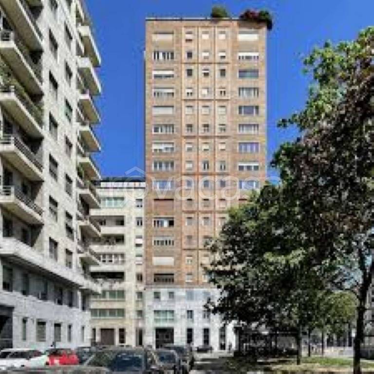 appartamento in vendita a Milano in zona Centro Direzionale