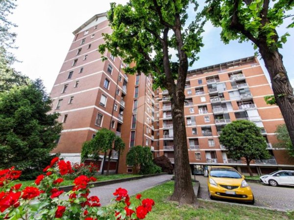 appartamento in vendita a Milano in zona Affori