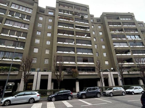 appartamento in vendita a Milano in zona Chiesa Rossa