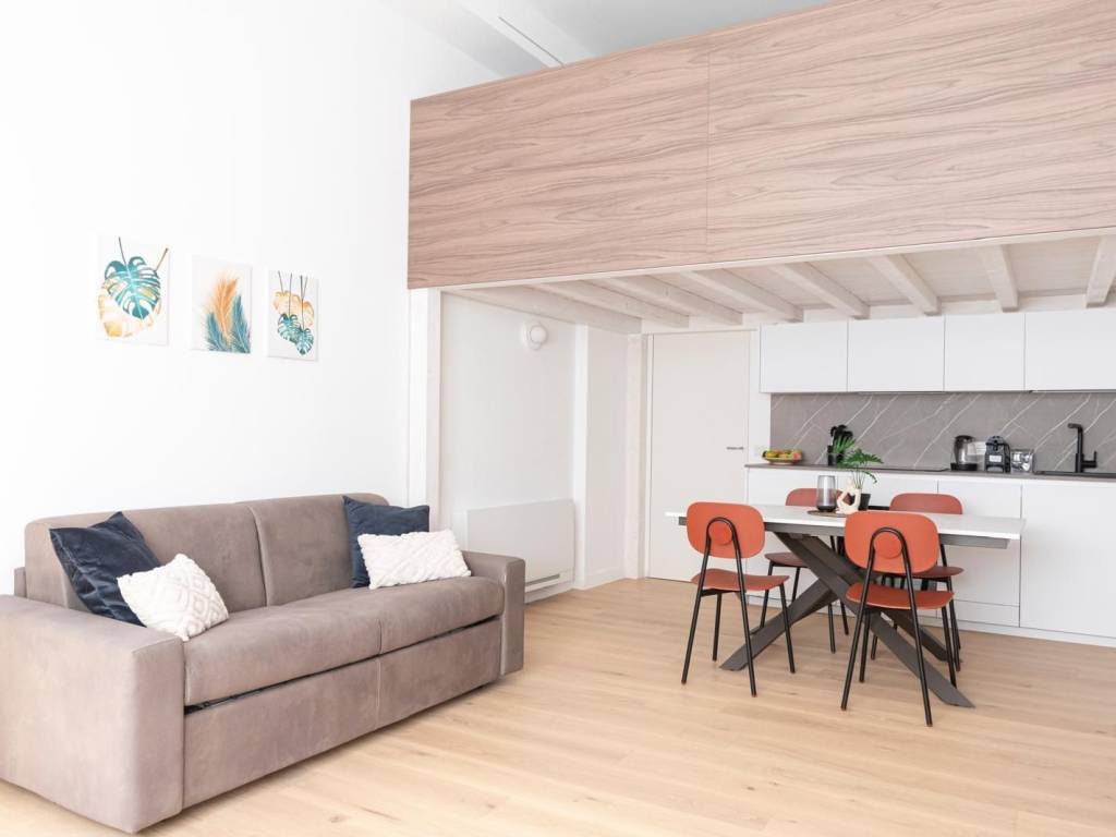 appartamento in vendita a Milano in zona Porta Venezia