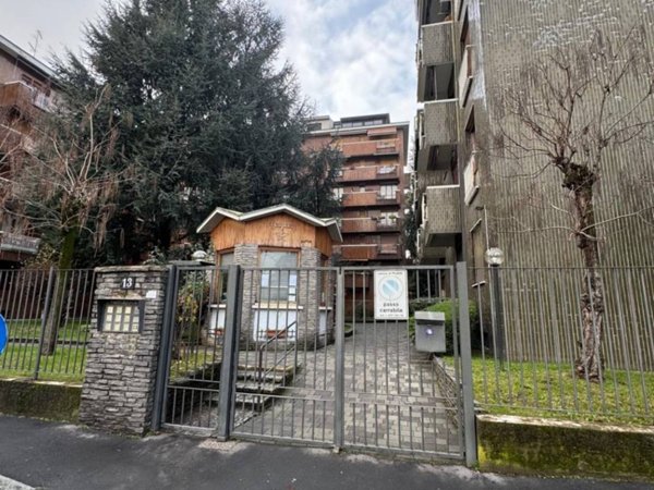 appartamento in vendita a Milano in zona Bovisa