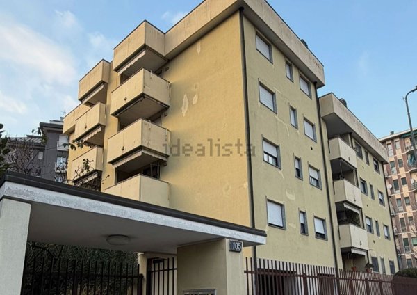 appartamento in vendita a Milano in zona Niguarda