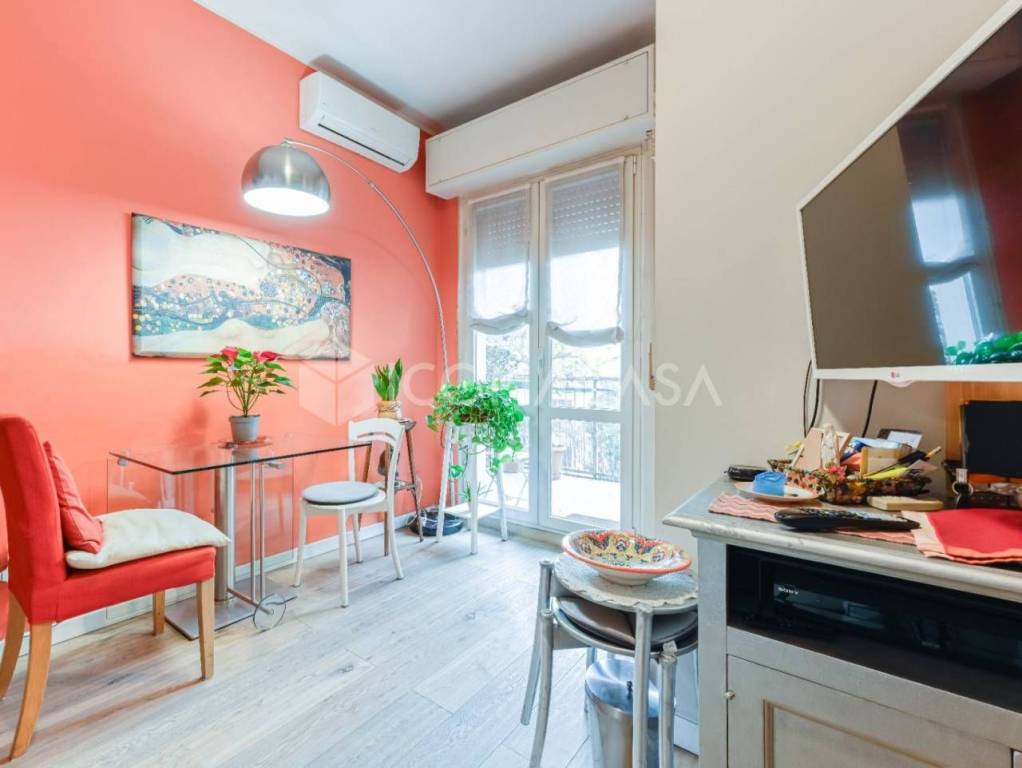 appartamento in vendita a Milano in zona Città Studi