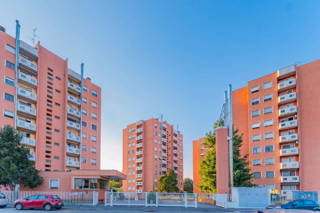 appartamento in vendita a Milano in zona Vialba