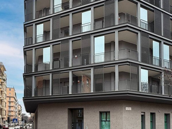 appartamento in vendita a Milano in zona Sant'Ambrogio