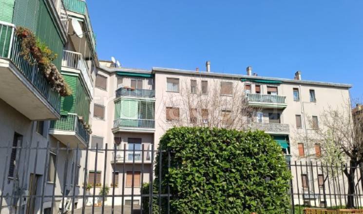 appartamento in vendita a Milano in zona Quinto Romano