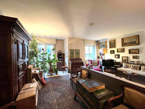 appartamento in vendita a Milano in zona Isola