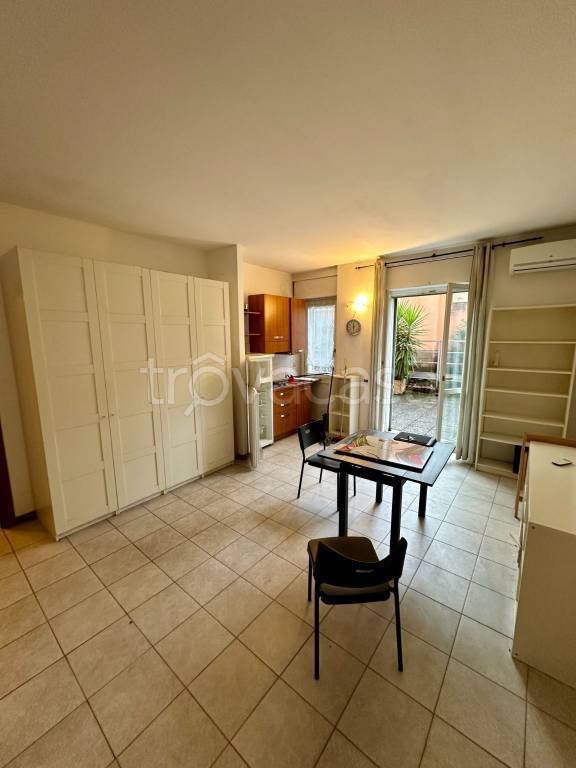 appartamento in vendita a Milano in zona Città Studi