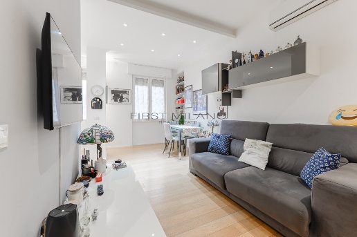 appartamento in vendita a Milano in zona Cascina dei Pomi