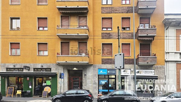 appartamento in vendita a Milano in zona Corvetto