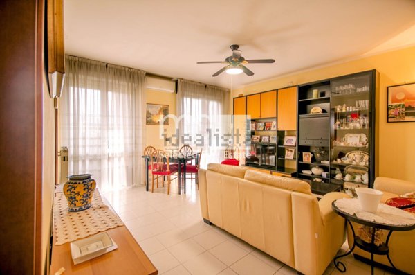 appartamento in vendita a Milano in zona Gratosoglio