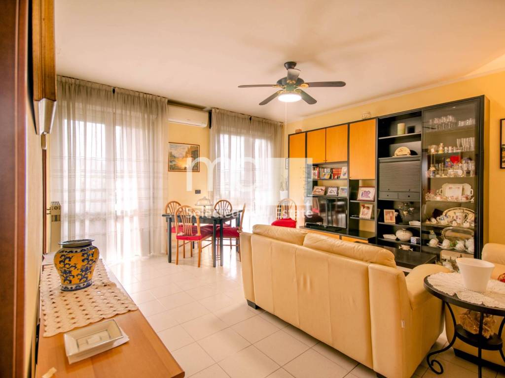 appartamento in vendita a Milano in zona Gratosoglio