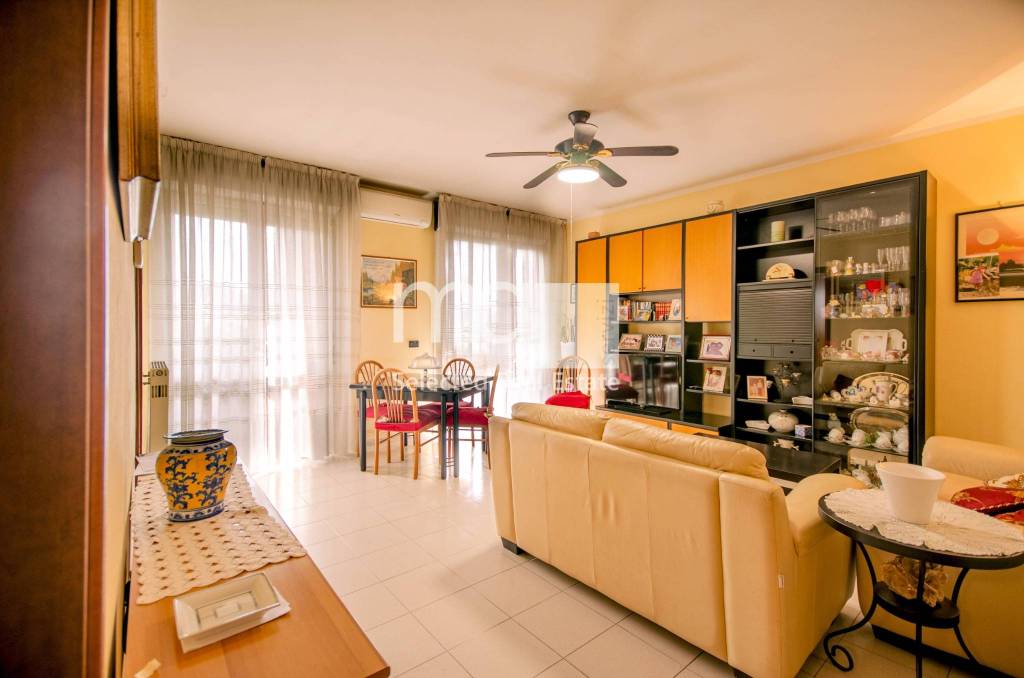 appartamento in vendita a Milano in zona Gratosoglio