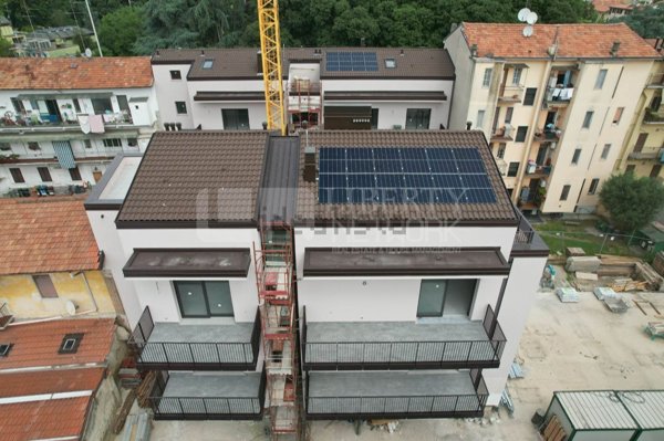 appartamento in vendita a Milano in zona Baggio