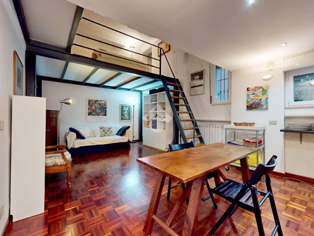 appartamento in vendita a Milano in zona Lambrate