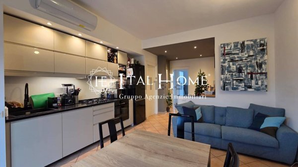 appartamento in vendita a Milano in zona Famagosta