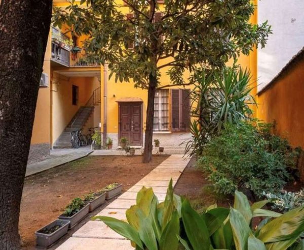 appartamento in vendita a Milano in zona Isola