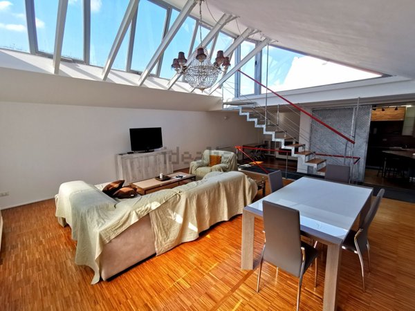 appartamento in vendita a Milano in zona Forlanini