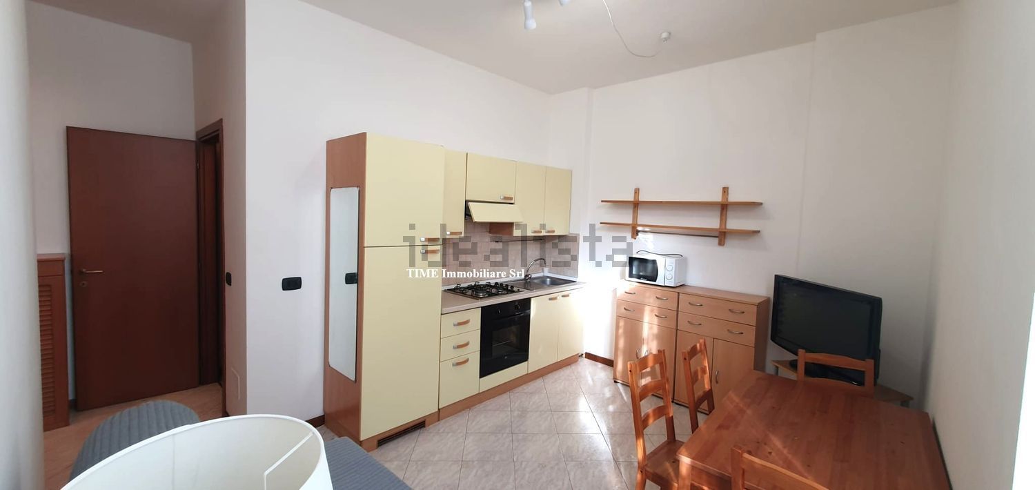 appartamento in vendita a Milano in zona Stadera