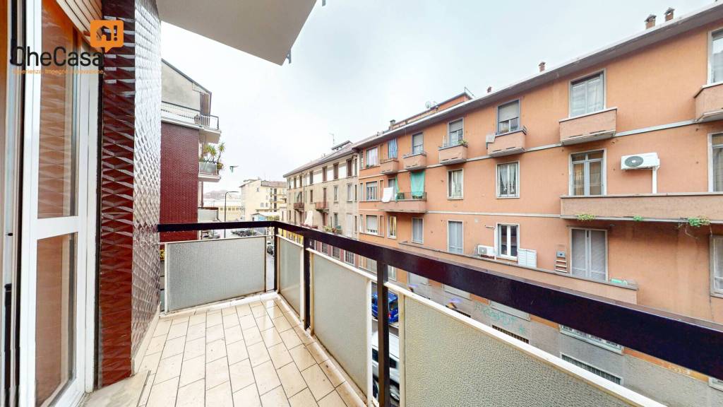 appartamento in vendita a Milano in zona Loreto