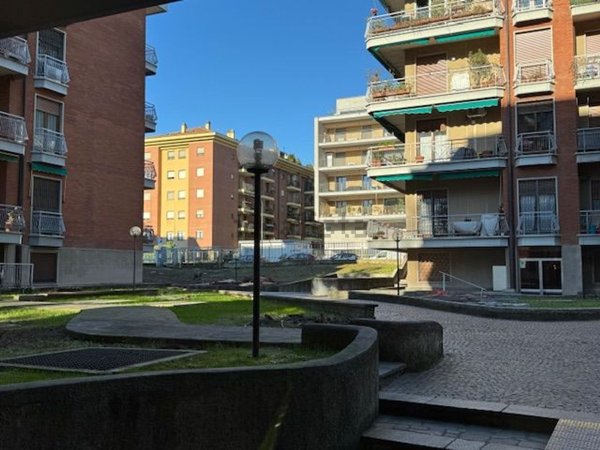 appartamento in vendita a Milano in zona San Siro