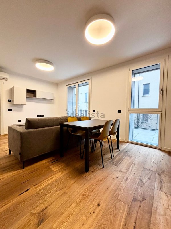 appartamento in vendita a Milano in zona Isola