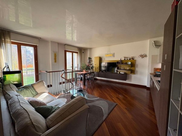 appartamento in vendita a Milano in zona Porta Genova