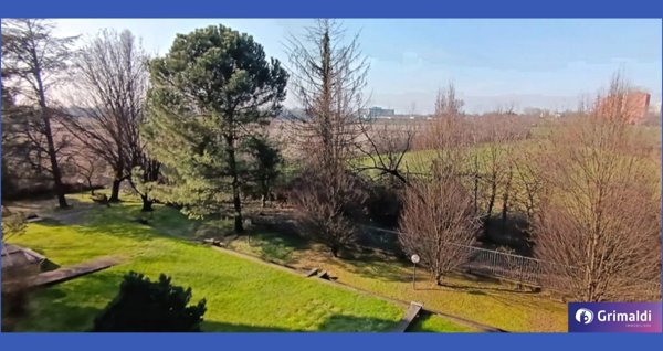 appartamento in vendita a Milano in zona Trenno