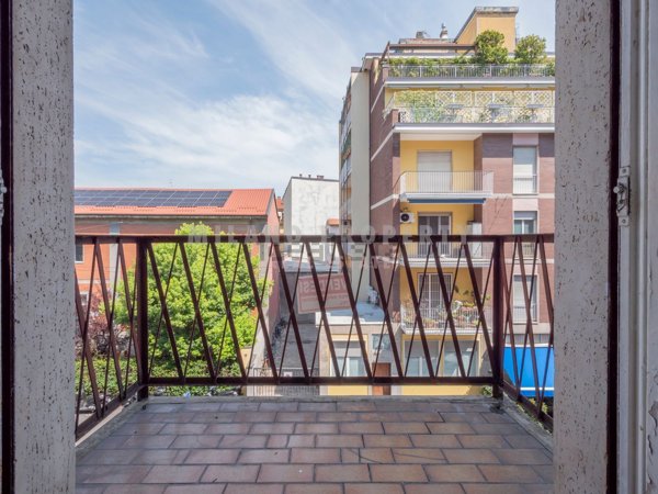 appartamento in vendita a Milano in zona Dergano