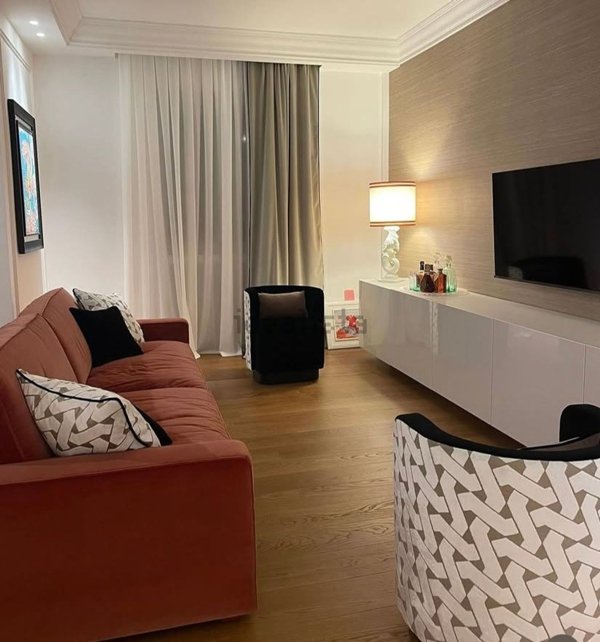 appartamento in vendita a Milano in zona Porta Genova