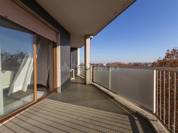 casa indipendente in vendita a Milano in zona Centro Storico