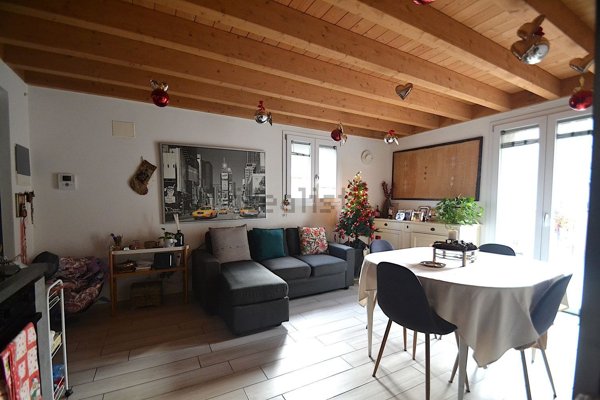 appartamento in vendita a Milano in zona Musocco