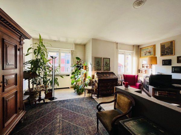 appartamento in vendita a Milano in zona Isola