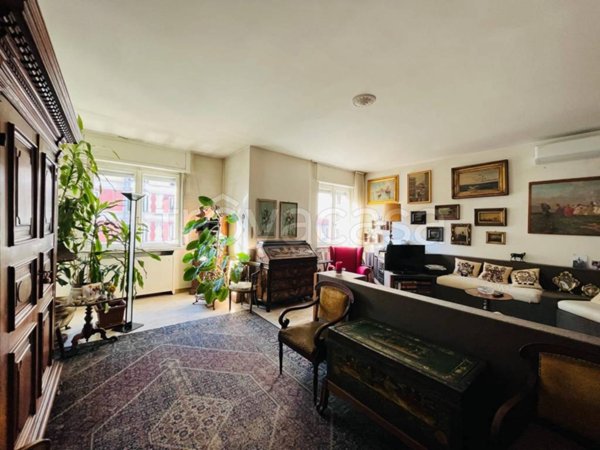 appartamento in vendita a Milano in zona Isola