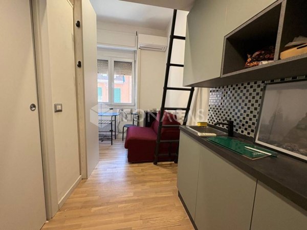 appartamento in vendita a Milano in zona Porta Vittoria