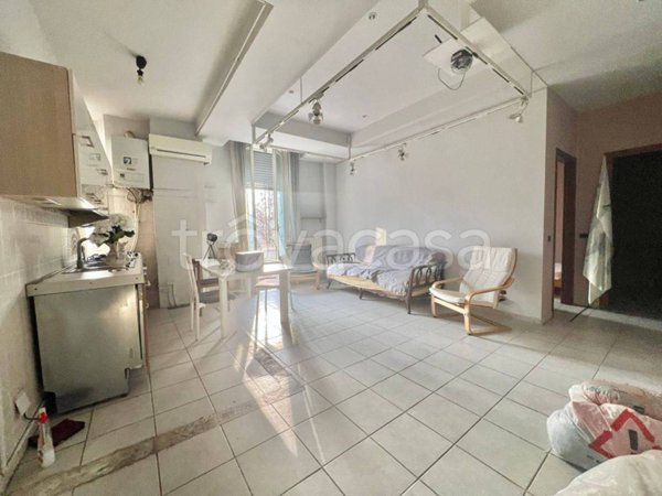 appartamento in vendita a Milano in zona Corvetto