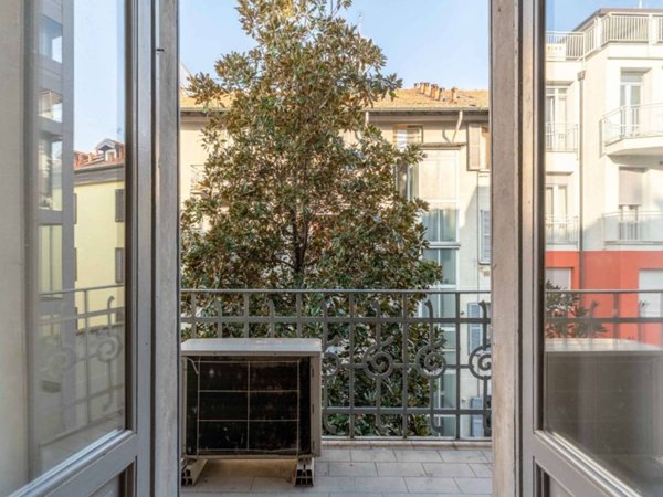 appartamento in vendita a Milano in zona Bocconi