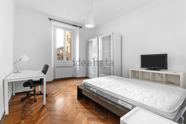 appartamento in vendita a Milano in zona Bocconi