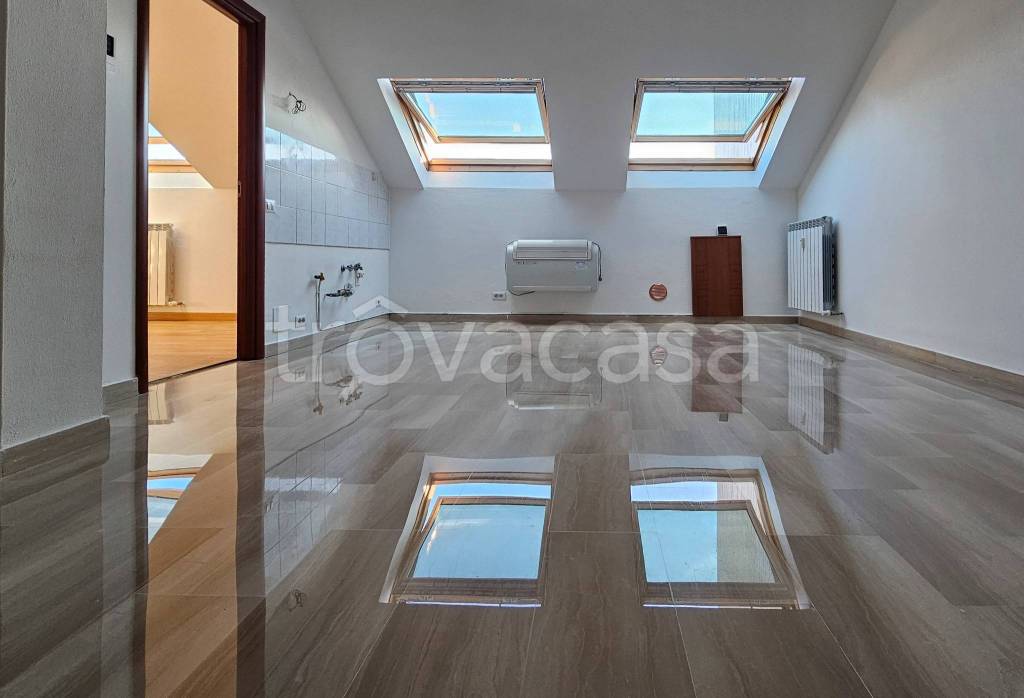 appartamento in vendita a Milano in zona Vialba