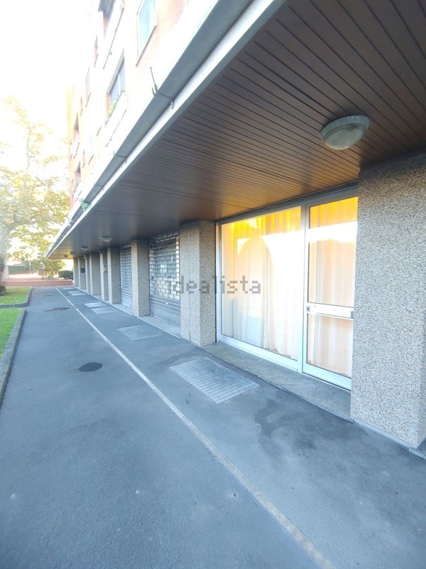 appartamento in vendita a Milano in zona Barona