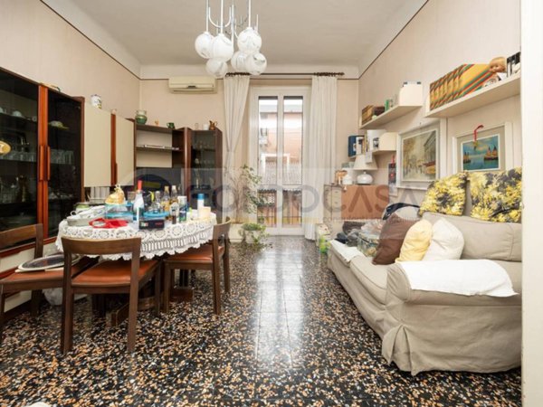 appartamento in vendita a Milano in zona Gorla