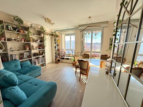 appartamento in vendita a Milano in zona Gallaratese