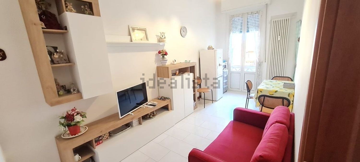 appartamento in vendita a Milano in zona Cinque Giornate