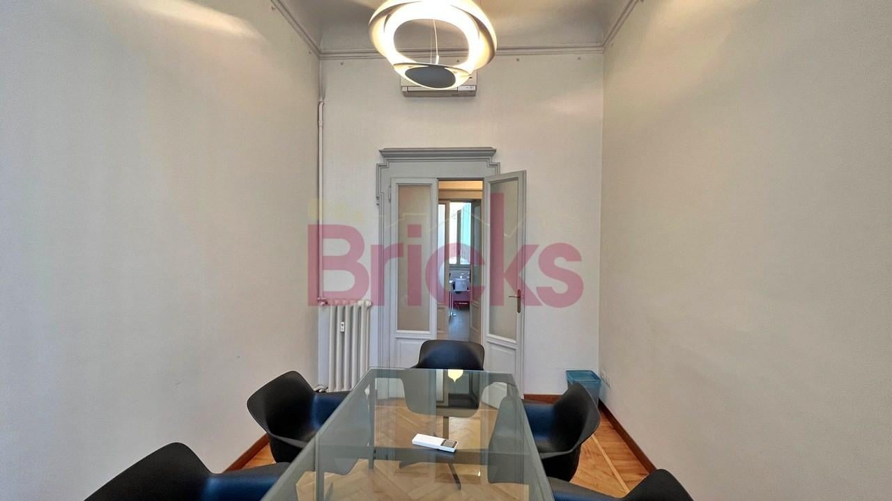 ufficio in vendita a Milano